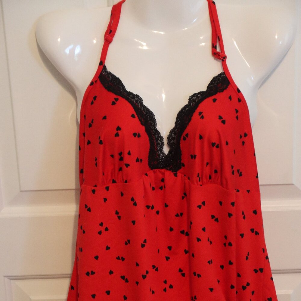 Secret Treasures Sleepwear Red with Black Hearts Night Gown Size Large Lace trim